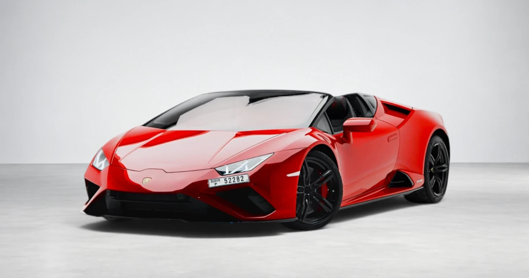 Lamborghini Huracán Spyder luxury rental Dubai