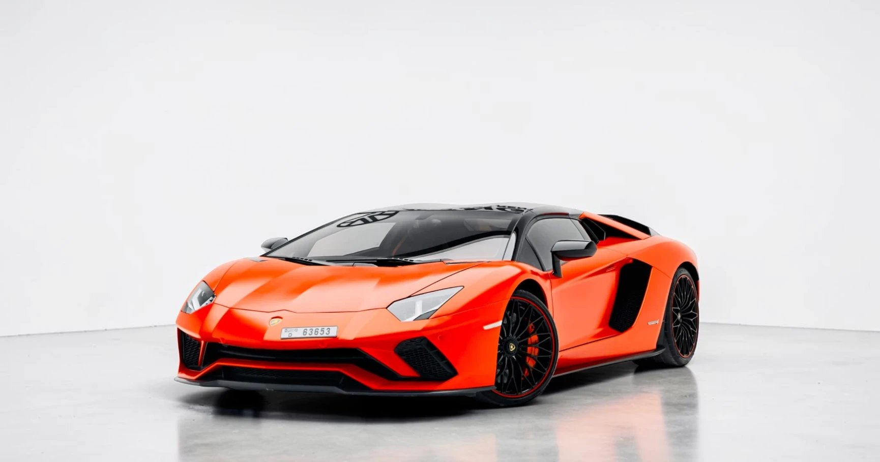 Lamborghini Aventador S Roadster luxury rental Dubai