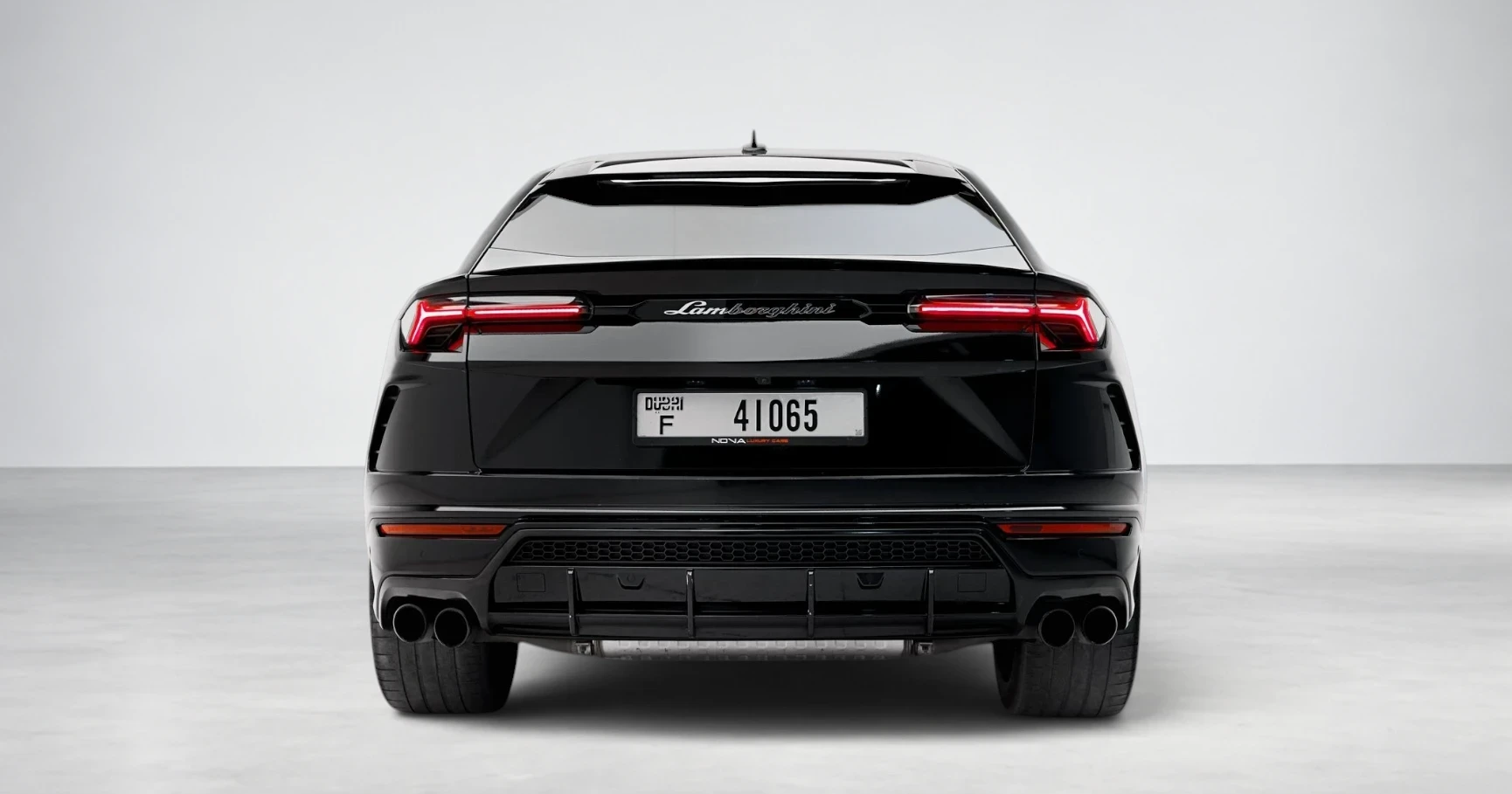 迪拜Lamborghini Urus Nero出租 – 图片 3